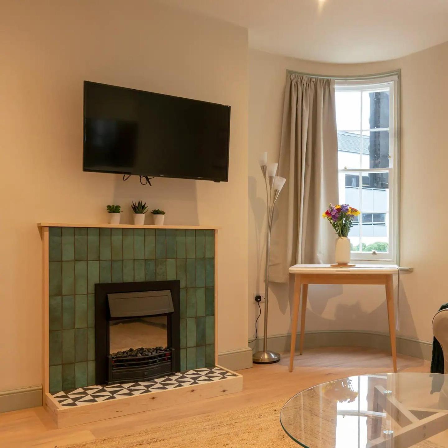 Pass The Keys Stylish Grade II Listed House Villa Cheltenham Exteriör bild